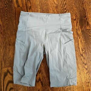 Lululemon Fast & Free Shorts Size 6 Light Blue